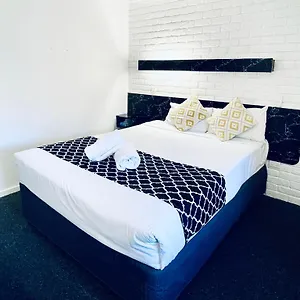 Jacaranda Place Motor Australia